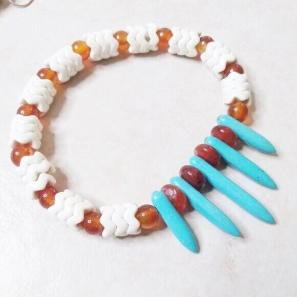 Coastal Cowgirl! Beaded Bracelet + 3" Earring Set: Howlite Spikes + Agate Beads - Picture 4 of 13